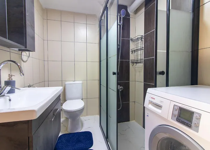 Appartement Leafy Views & Light Filled Comfort In Kuzguncuk *